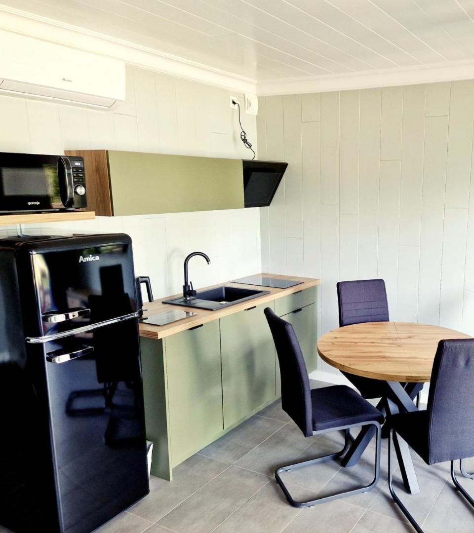 Apartamenty Niegocin Wilkasy Bagian luar foto